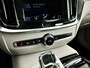 Volvo S60 Recharge T8 AWD Inscription | Panoramadak | Parkeercamera | Stoel- en Stuurverwarming | Trekhaak