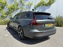 Volvo V60 2.0 T6 Plug-in hybrid AWD Essential | Adaptieve Cruise Control | Leder | Zwarte Hemel | 19 Inch | Stoel + Stuurverwarming | Getint Glas |