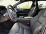 Volvo V60 2.0 T6 Plug-in hybrid AWD Essential | Adaptieve Cruise Control | Leder | Zwarte Hemel | 19 Inch | Stoel + Stuurverwarming | Getint Glas |