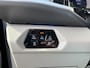 Volkswagen Multivan 1.4 eHybrid L2H1 Style / 7 PERS./ AUTOMAAT/ TREKHAAK/ LEER/ HARMAN&KARDON/ CLIMA/ APP-CONNECT/ NAVI/ CRUISE/ STOELVERWARM./ DIGITAL DASH/ PARK. SENSOREN + CAMERA