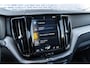 Volvo XC60 2.0 T8 Twin Engine AWD Inscription | Plug-in Hybrid (PHEV) | 360 Graden Camera | Stoelventilatie | Stoelmassage | Nappaleder | Trekhaak | Panoramadak | LED Koplampen Adaptief | Navigatie | Stoelverwarming voor en achter