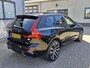 Volvo XC60 T6 Recharge hybrid AWD R-design DARK NIEUW MODEL pano | 360 | 21'' | elekt stoelen etc