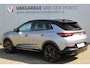 Opel Grandland 1.2-130pk Turbo GS-Line. Zeer nette en luxe hoogzitter, slechts 43.000km ! Autm. airco dual, camera, half leder, navigatie, telefoonvoorb, Apple carplay/Android auto, lane- en side assist, cruise control, metallic lak, LM wielen etc.