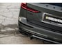 Volvo V60 2.0 T6 Plug-in hybrid AWD Ultra Dark | Adaptive Cruise Control | Head Up Display | 360 Camera | Schuif -/ Kanteldak | 19 Inch | Sportstoelen | Harman Kardon Audio | Memory | Adaptieve Koplampen |