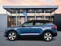 Volvo XC40 Single Motor 70kWh Plus | 19" Allseason | Leder/Nubuck | Getint Glas | Keyless | Adaptieve Cruise | BLIS | Stoel/Stuurverwarming | Warmtepomp