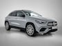 Mercedes-Benz GLA 250 e Business Solution AMG | Premium Plus | Nightpakket | GUARD 360 ° Plus | Burmester | Trekhaak | Panoramaschuifdak | MULTIBEAM LED | Sfeerverlichting |