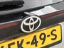 Toyota Yaris Cross 1.5 Hybrid 115 First Edition + | BTW voertuig | Stoel+stuurverwarming | Draadloze telefoonlader | Achteruitrijcamera | Cruise Control Adaptive | Navigatie |