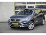 SEAT Ateca 1.5 TSI Style Business Intense BJ2021 Lmv 17" | Led V+A | Pdc | Panoramadak | Elek. trekhaak | Achteruitrijcamera | App-Connect | Navi | Climate control | Cruise control | Lederen bekleding | Verwarmd stuur | Verwarmde voorstoelen | Extra getint glas