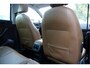 SEAT Ateca 1.5 TSI Style Business Intense BJ2021 Lmv 17" | Led V+A | Pdc | Panoramadak | Elek. trekhaak | Achteruitrijcamera | App-Connect | Navi | Climate control | Cruise control | Lederen bekleding | Verwarmd stuur | Verwarmde voorstoelen | Extra getint glas
