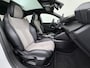 Peugeot e-208 EV GT 350 50 kWh | ACCU 93% | 3-Fase | Navigatie | Panorama dak | Adaptieve cruise control | Camera achter | Alcantara bekleding | Apple Carplay Android auto
