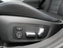 BMW 3-Serie Touring 330e M Sport PHEV 293pk Dealer O.H. NIEUW MODEL | Adaptive Cruise | Head Up | Camera | Lederen Competition Stoelen Memory & Verwarmd | Sfeerverlichting | Stuur Verwarmd | Keyless | Blis | Apple Carplay | Plug In Hybrid |