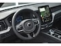 Volvo XC60 T6 Plug-in hybrid AWD Plus Black Edition | Panoramadak | Verwarmbare voorstoelen en achterbank | 360 graden camera | Premium audio by Harman Kardon | Elektrische achterklep | Adaptieve cruise control | BLIS | Head Up Display | Volvo Guard Alarm | Google Navigatie |