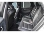 Volvo XC60 T6 Plug-in hybrid AWD Plus Black Edition | Panoramadak | Verwarmbare voorstoelen en achterbank | 360 graden camera | Premium audio by Harman Kardon | Elektrische achterklep | Adaptieve cruise control | BLIS | Head Up Display | Volvo Guard Alarm | Google Navigatie |