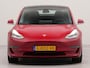 Tesla Model 3 Performance AWD 75 kWh panorama dak | SoH 91,4 % | Apple carplay | Panorama dak | Navigatie | Voorstoelen verwarmd | 360 camera | Spraakbediening |