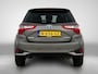 Toyota Yaris 1.5 Hybrid Bi-Tone | Navigatie | Cruise Control | Safety Pakket | Unieke Samenstelling | Onderweg-naar-dealer