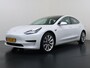 Tesla Model 3 SR+ 325PK LFP-Accu SOH 89.6% Lmv 19" AutoPilot Leer Pano-Dak Adaptive Cruise Lmv 18" Camera's Elektr.-Stuur+Stoelen+Spiegels+Geheugen+Easy-Entry+Verwarmde stoelen Park assistent Pdc WIFI Ecc Lane-Assist Speed-Assist Ecc Navi Led DAB Voorverwarmen interieur via App Keyless One-Pedal-Drive Wifi 1e Eigenaar Origineel Nederlandse Auto LFP accu dus 100% opladen!