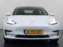 Tesla Model 3 SR+ 325PK LFP-Accu SOH 89.6% Lmv 19" AutoPilot Leer Pano-Dak Adaptive Cruise Lmv 18" Camera's Elektr.-Stuur+Stoelen+Spiegels+Geheugen+Easy-Entry+Verwarmde stoelen Park assistent Pdc WIFI Ecc Lane-Assist Speed-Assist Ecc Navi Led DAB Voorverwarmen interieur via App Keyless One-Pedal-Drive Wifi 1e Eigenaar Origineel Nederlandse Auto LFP accu dus 100% opladen!