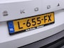 Skoda Karoq 1.5T 150pk ACT Trekhaak Adap.Cruise Camera Navi Virtual Cockpit ECC Apple Carplay Android PDC StoelverwarmingVerschuifbare Achterstoelen Business Edition Plus Comfort Pack Lmv Led Isofix DAB Voorruitverwarming Regen-Lichtsensor File Assist Verkeersbord Detectie 1.500KG Trekgewicht 1e Eigenaar Origineel Nederlandse Auto Bij 110.000km nog Beurt gehad! 1.500kg Trekgewicht! EURO6