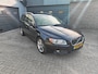 Volvo V70 3.2 SummumStoelverwarming,Airco,Cruise control,Parking system,Elektrische stoelen
