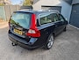 Volvo V70 3.2 SummumStoelverwarming,Airco,Cruise control,Parking system,Elektrische stoelen