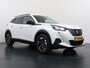 Peugeot e-2008 EV Allure 50 kWh | ACCU 99% | 3-fase | Automatische airconditioning | Navigatie via Apple Carplay en Android auto | Cruise control | Keyless entry