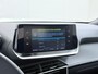 Peugeot e-2008 EV Allure 50 kWh | ACCU 99% | 3-fase | Automatische airconditioning | Navigatie via Apple Carplay en Android auto | Cruise control | Keyless entry