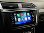 Volkswagen Tiguan 1.5 TSI Life Sport (VIRTUAL COCKPIT, APPLE CARPLAY, GROOT NAVI, KEYLESS, CAMERA, SPORTSTOELEN, GETINT GLAS, CRUISE, NIEUWSTAAT)