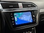 Volkswagen Tiguan 1.5 TSI Life Sport (VIRTUAL COCKPIT, APPLE CARPLAY, GROOT NAVI, KEYLESS, CAMERA, SPORTSTOELEN, GETINT GLAS, CRUISE, NIEUWSTAAT)