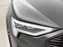 Audi E-tron S quattro 503 PK | S-line | 360 Camera | Panoramadak | Bang & Olufsen Advanced 3D | Carbon Interieur | Adaptive cruise control | Head-up display | Navigatie | Stoelverwarming | Lichtmetalen velgen |