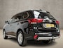 Mitsubishi Outlander 2.0 PHEV Deluxe 204Pk Automaat (NAVIGATIE, CAMERA, LEDER/ALCANTARA, KEYLESS, SPORTSTOELEN, TREKHAAK, GETINT GLAS, CRUISE, NIEUWE APK, NIEUWSTAAT)