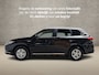Mitsubishi Outlander 2.0 PHEV Deluxe 204Pk Automaat (NAVIGATIE, CAMERA, LEDER/ALCANTARA, KEYLESS, SPORTSTOELEN, TREKHAAK, GETINT GLAS, CRUISE, NIEUWE APK, NIEUWSTAAT)