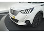 Peugeot e-2008 EV GT 50 kWh | Camera | Alcantara Pakket | Adaptieve Cruise Control | Stoelverwarming | Dodehoekdetectie