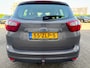 Ford C-Max 1.6 EcoBoost Titanium van 2de Eig met parkeersensoren en trekhaak en navigatie en bluetooth telefoon / media en airco