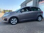 Ford C-Max 1.6 EcoBoost Titanium van 2de Eig met parkeersensoren en trekhaak en navigatie en bluetooth telefoon / media en airco