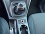 Ford C-Max 1.6 EcoBoost Titanium van 2de Eig met parkeersensoren en trekhaak en navigatie en bluetooth telefoon / media en airco