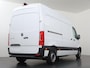Mercedes-Benz eSprinter L2 H2 | 55 kWh | ACHTERUITRIJCAMERA | STOELVERWARMING | AIRCO | DAB+ RADIO | OPSTAP TOT LAADRUIMTE | 3-ZITS | COMFORT
