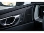 Volvo XC60 2.0 T6 Plug-in hybrid AWD Plus Dark | PHEV | 360 Graden Camera | Panoramadak | Harman Kardon Audio | Sportstoelen | Elektrisch Verstelbare Voorstoelen | BLIS | Navigatie | Apple Carplay | Android Auto