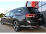 Volkswagen Passat Variant Business 1.4 TSI PHEV GTE Business 218PK | Pano | Led | Carplay | Trekhaak | ACC | Stoel & Stuurwielverwarming | Trekhaak | Leder | Massage | Virtual Cockpit | SOH 93%