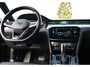 Volkswagen Passat Variant Business 1.4 TSI PHEV GTE Business 218PK | Pano | Led | Carplay | Trekhaak | ACC | Stoel & Stuurwielverwarming | Trekhaak | Leder | Massage | Virtual Cockpit | SOH 93%