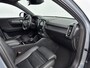 Volvo XC40 T5 Recharge R-Design | 19" Allseason | Leder | Trekhaak | Elektr. verst. Stoelen | Stoel/Stuur/Achterbankverwarming | Getint Glas | Adaptieve Cruise | BLIS