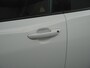 Hyundai i10 1.0 Comfort - Navigatie via Apple Carplay/Android Auto - Cruise control - All Season banden - Fabrieksgarantie tot 01-2029