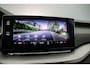 Skoda Octavia Combi Business Edition 1.0 eTSI 110pk DSG Automaat Cruise control, Navigatie, Elektrische achterklep, LED koplampen, Parkeersensoren, Airco, DAB, Radio