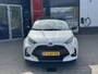 Toyota Yaris 1.5 Hybrid Executive Bi-tone PARKEERSENSOREN V+A APPLE CARPLAY/ANDROID AUTO AFN TREKHAAK