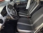 Volkswagen Up! 1.0 BMT high up! | zuinige auto | voorstoel verwarming | 15 inch velgen  |