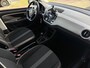 Volkswagen Up! 1.0 BMT high up! | zuinige auto | voorstoel verwarming | 15 inch velgen  |