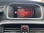 Volvo V40 1.5 T3 Automaat R-Design Polar + Sport Panoramadak Navigatie Camera Harman Kardon Audio Keyless Entry Led Koplampen Stoelverwarming Extra Getint Glas NL Auto