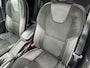 Volvo V40 1.5 T3 Automaat R-Design Polar + Sport Panoramadak Navigatie Camera Harman Kardon Audio Keyless Entry Led Koplampen Stoelverwarming Extra Getint Glas NL Auto