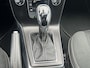 Volvo V40 1.5 T3 Automaat R-Design Polar + Sport Panoramadak Navigatie Camera Harman Kardon Audio Keyless Entry Led Koplampen Stoelverwarming Extra Getint Glas NL Auto
