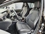 Toyota Corolla Touring Sports 1.8 Hybrid Executive | Trekhaak | Navi | Sportstoelen | Sensoren