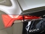 Skoda Scala 1.0 TSI Ambition | CarPlay | Airco | Bluetooth | Lane- en Frontassist | DAB Radio | Parkeersensoren Achter |